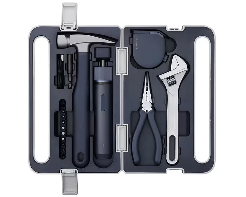 You are currently viewing I Tried These “Minimalist Tools” Everyone’s Talking About… Worth It?